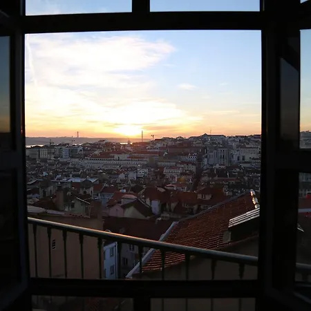 Close To Castle Lägenhet Lisboa
